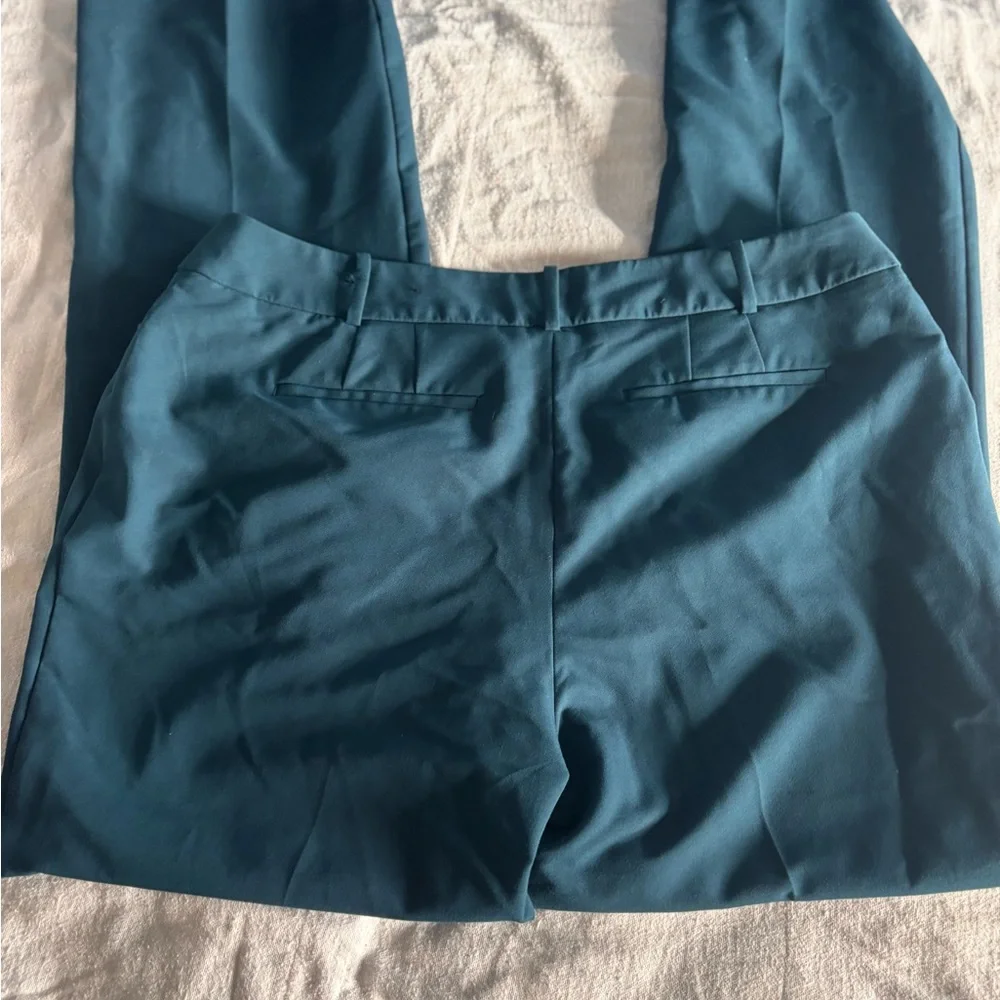 Worthington Dress Pants Women’s 14  
Dark teal color. Curvy fit trouser style. - Picture 6 of 6